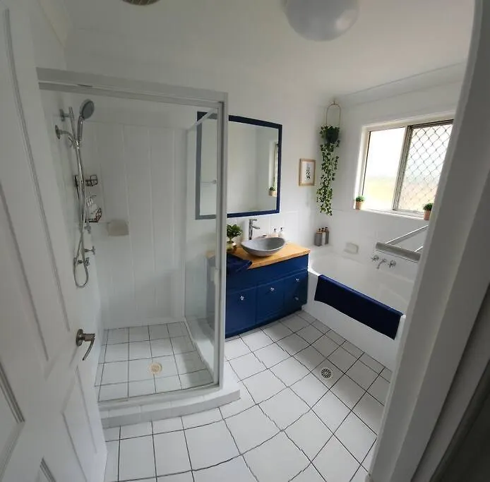 Peaceful Getaway - Stylish, Newly Updated House 布里斯班