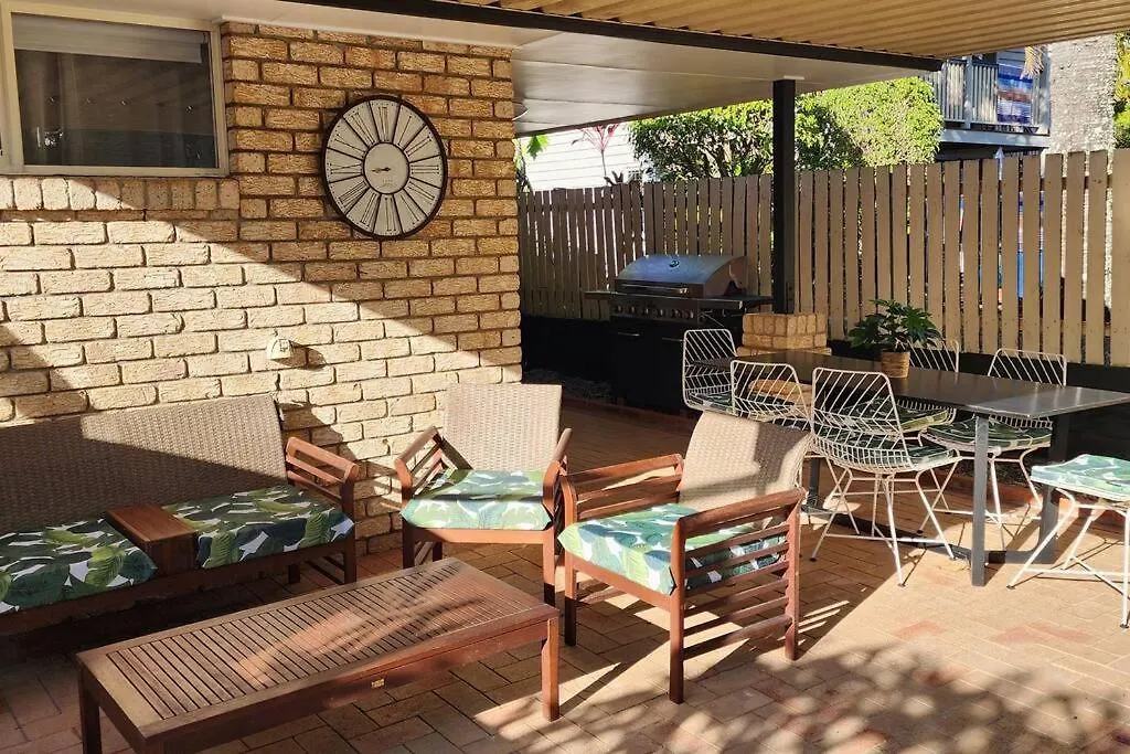 Peaceful Getaway - Stylish, Newly Updated House Brisbane Australia